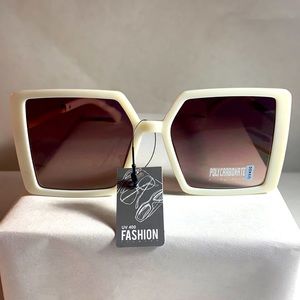 Fashionable Creme Sunglasses